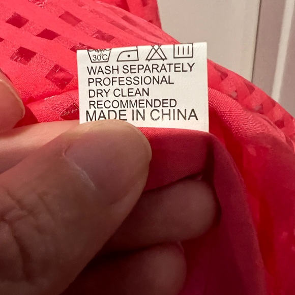 And the Why Women's Pink Ruffle Sleeve Top size XL - Picture 4 of 16